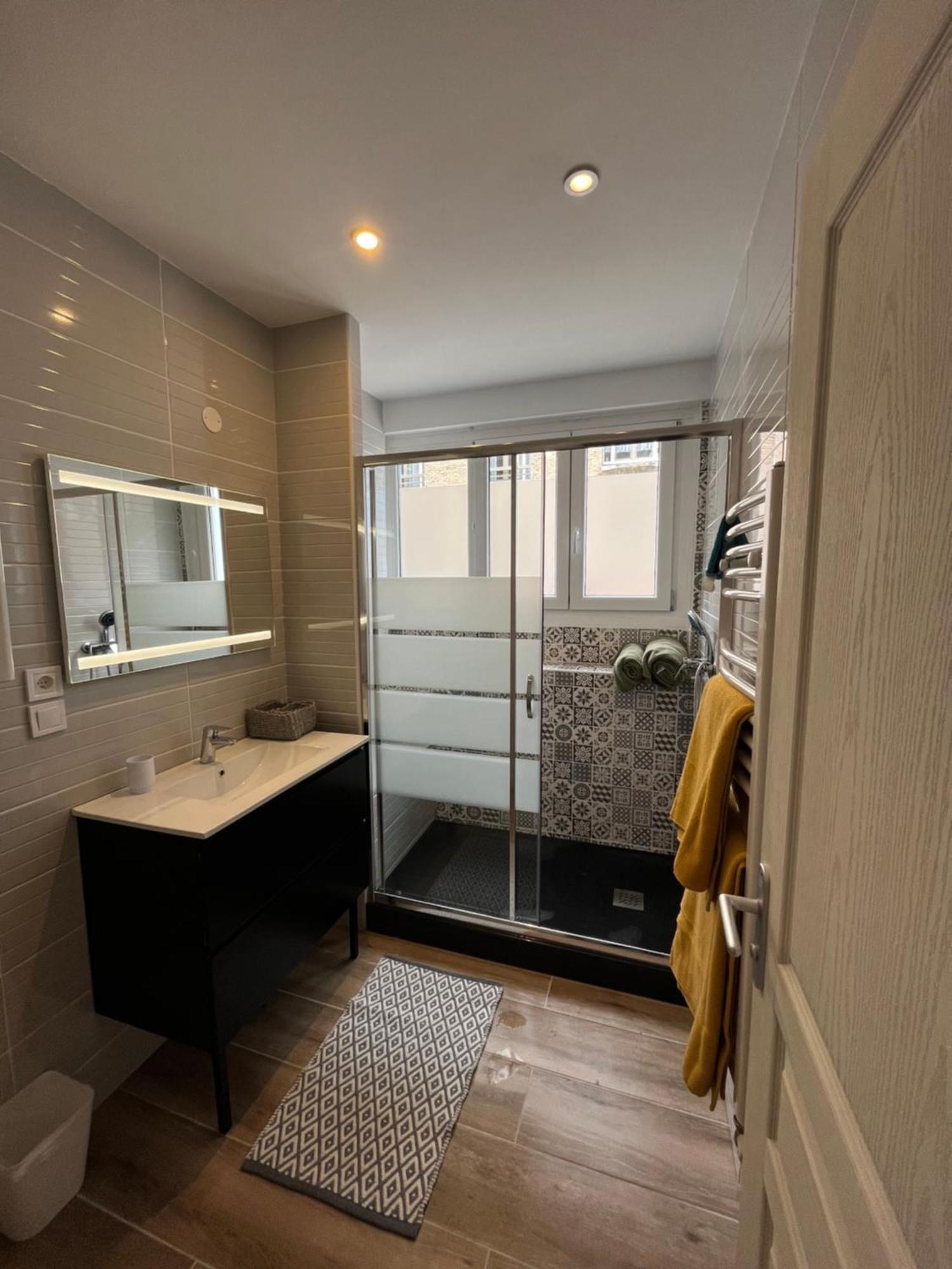 Grande Chambre Dans Loft A Deux Pas De La Plage Dunkirk Екстериор снимка